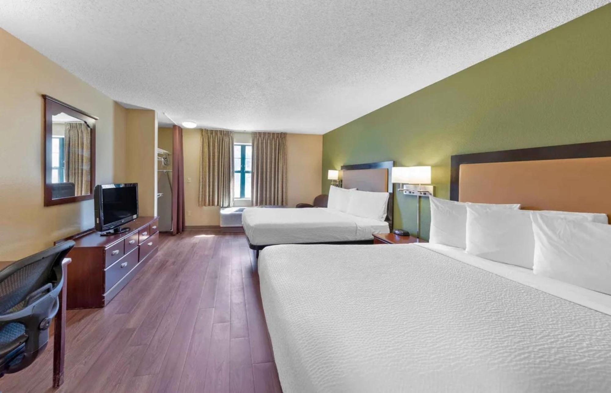 Relax Suites Extended Stay - Ла Мирада Екстериор снимка